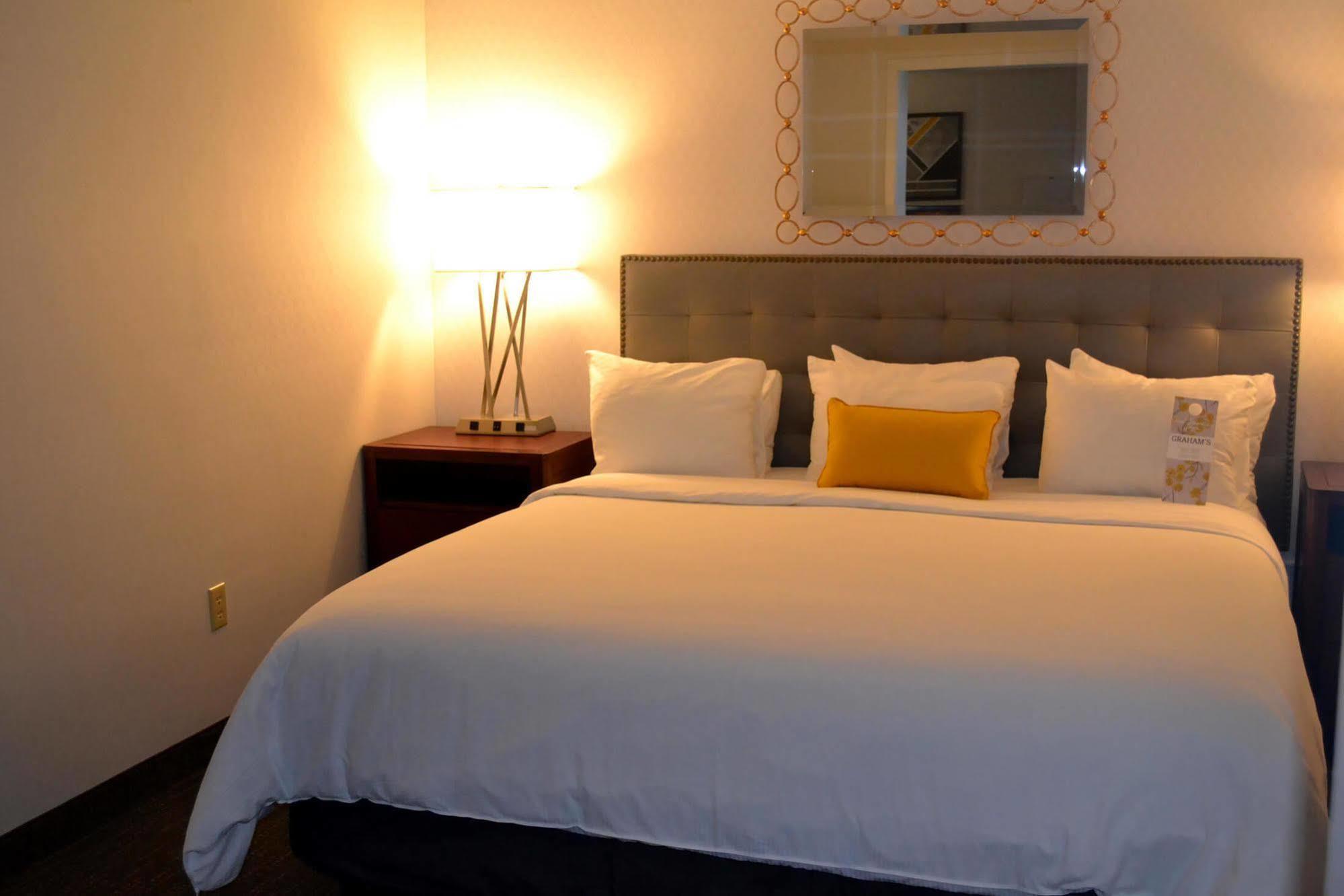 The Kensington Hotel Ann Arbor Extérieur photo